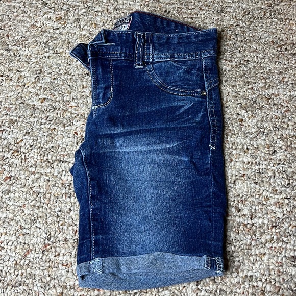 Body Con Jeans, Dark Jeans Short, Size:1 - Picture 3 of 4
